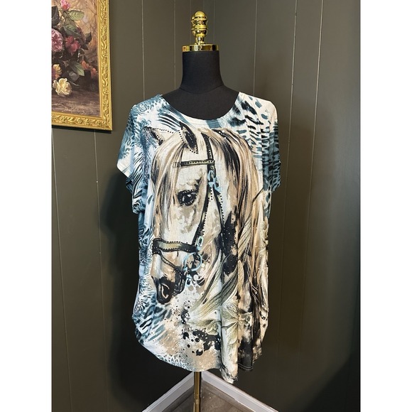 The Unbranded Brand Tops - Horse Print Blue Cheetah Leopard Tunic Top‎ Short Sleeve One Size